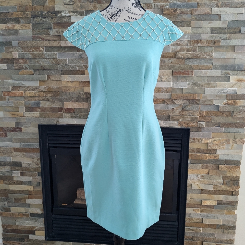 Darling Women's Jewel Pearl Detail Maddy Dress
